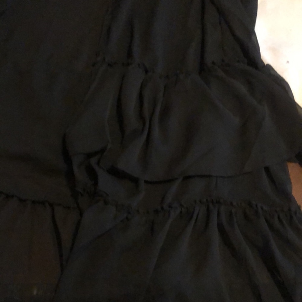 BCBGeneration  RUFFLE KIMONO ROBE - Picture 9 of 11